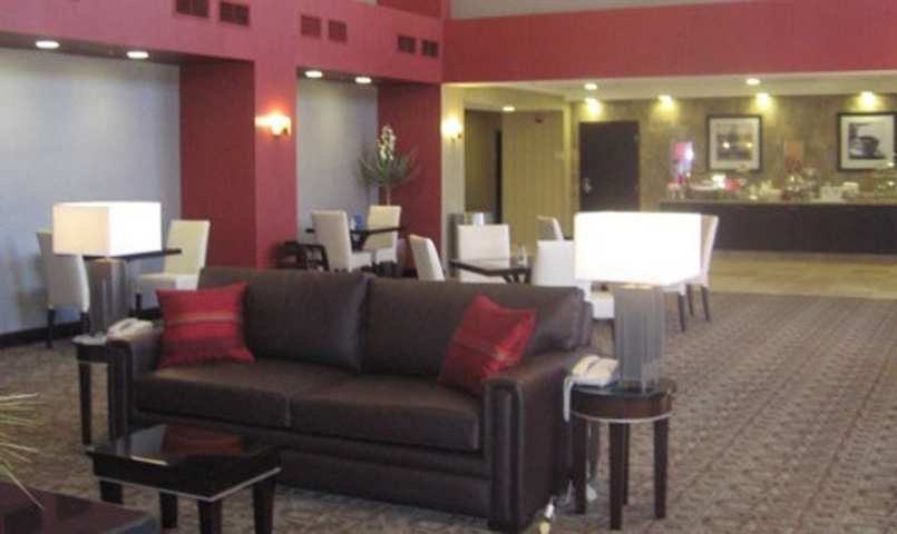 Hampton Inn & Suites Las Vegas South Exterior photo